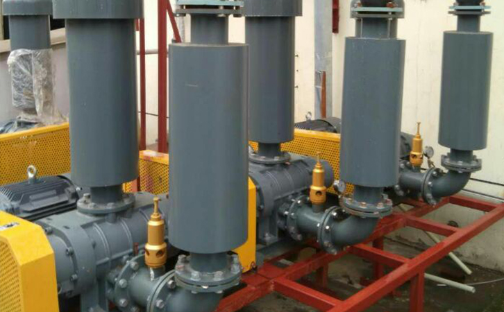 同心電鍍廠家選用羅茨鼓風機機組