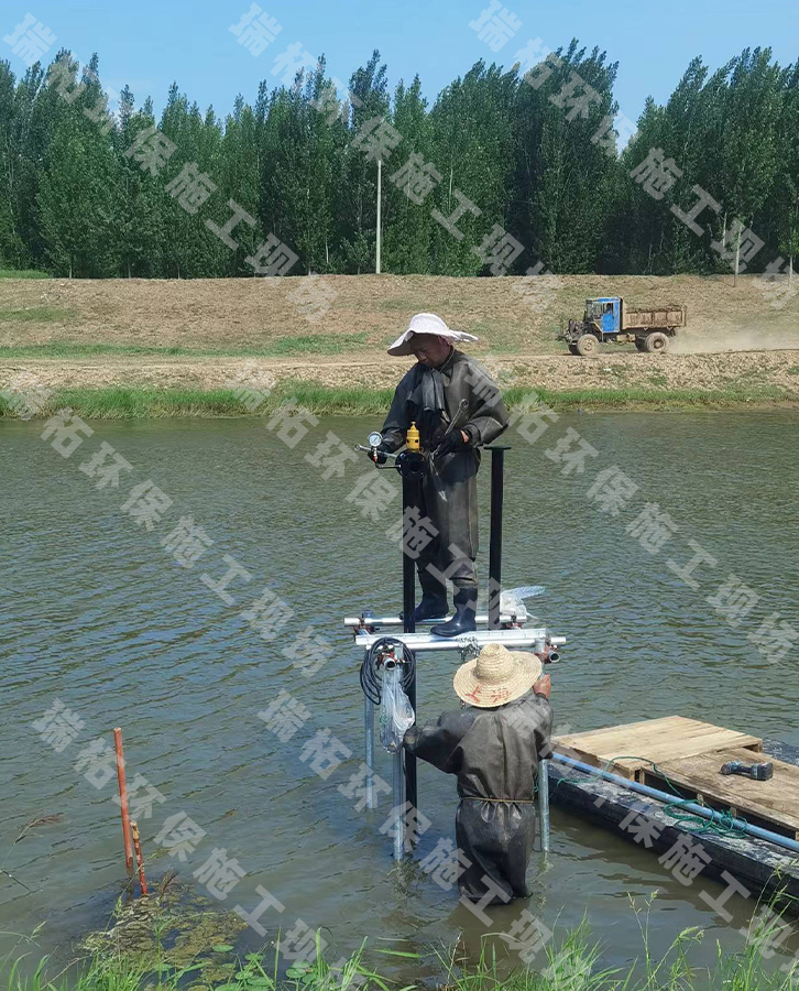 沉水風(fēng)機(jī)河道增氧工程施工現(xiàn)場(chǎng)實(shí)拍