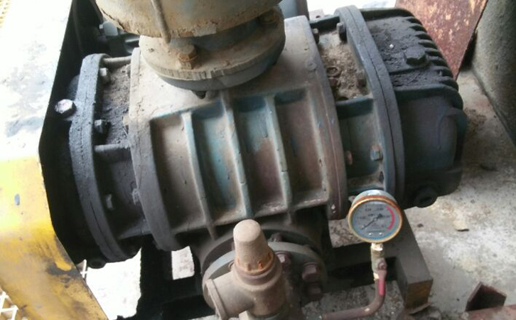 羅茨鼓風(fēng)機漏油